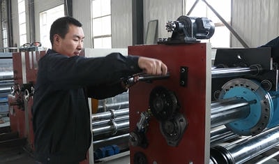 Ensamblaje de una máquina de impresión